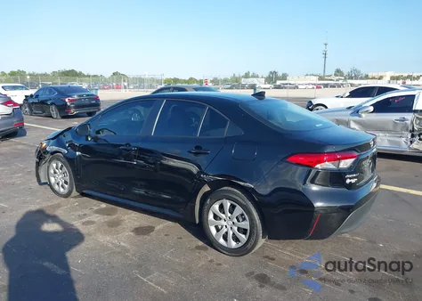 2024 Toyota Corolla Le z USA, uszkodzony, nr VIN 5YFB4MDE5RP164924